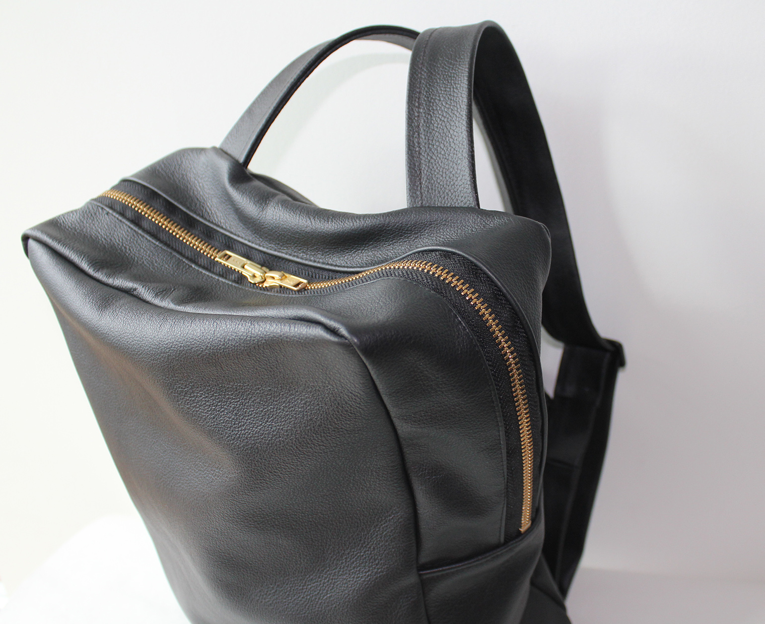 How To: Minimal Phillip Lim-Inspired Leather Backpack | Contour Affair