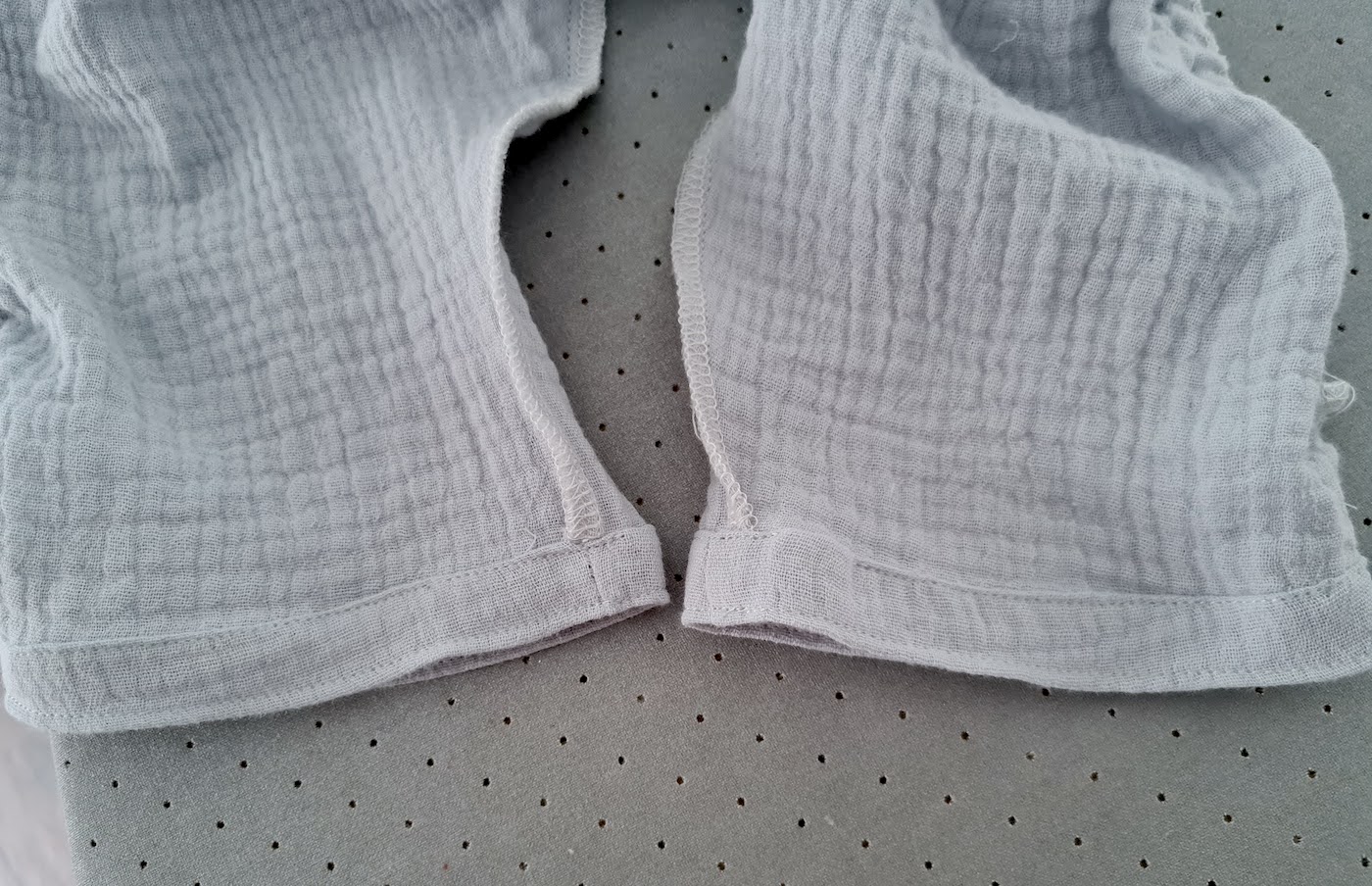 #TheBabyElepant Pattern - Unisex One Size Fits 4-9 Months Baby Pant ...